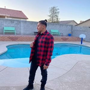 Meet your Posher, Victor